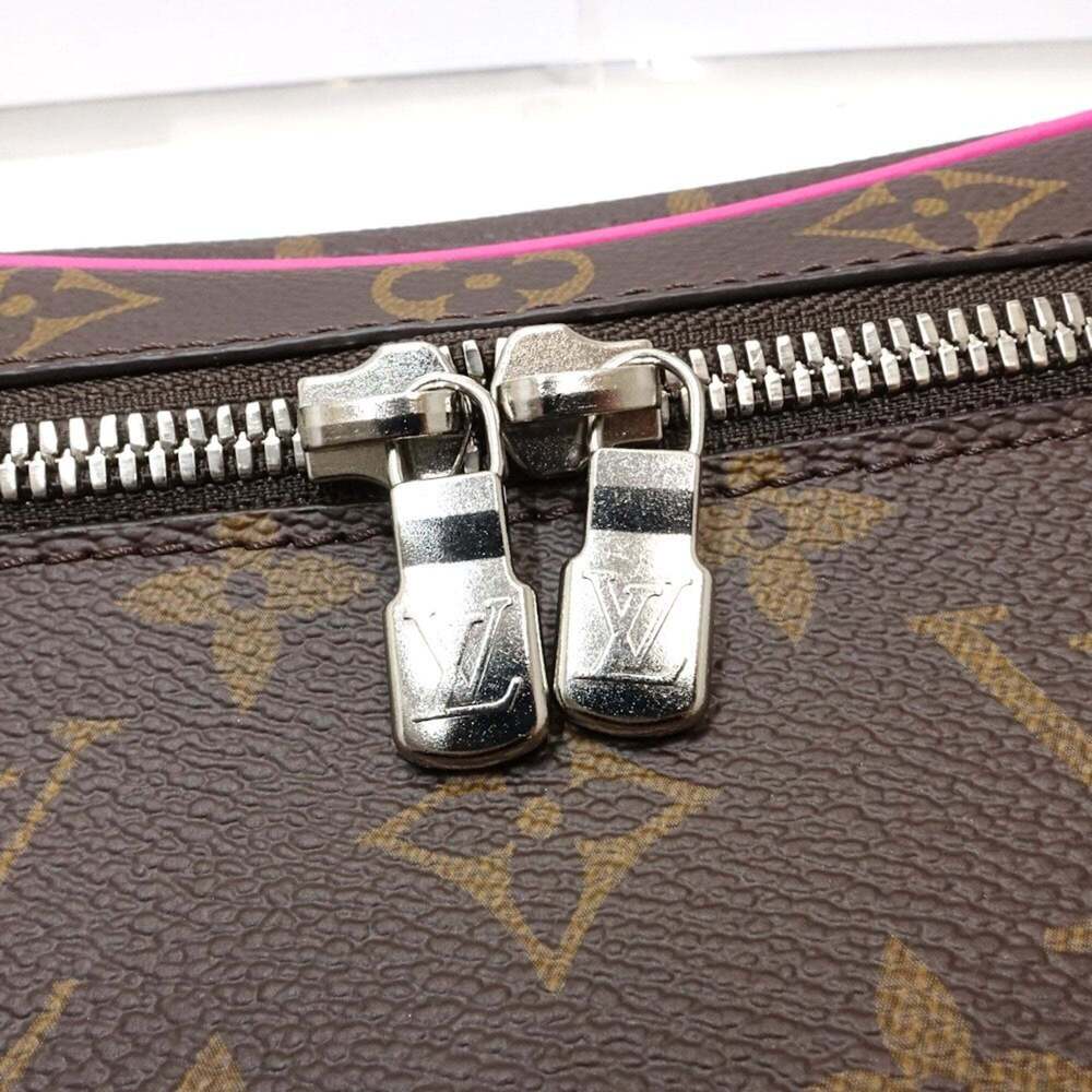 LOUIS VUITTON Authentic Brown Monogram Vanity Bag - Picture 5 of 9